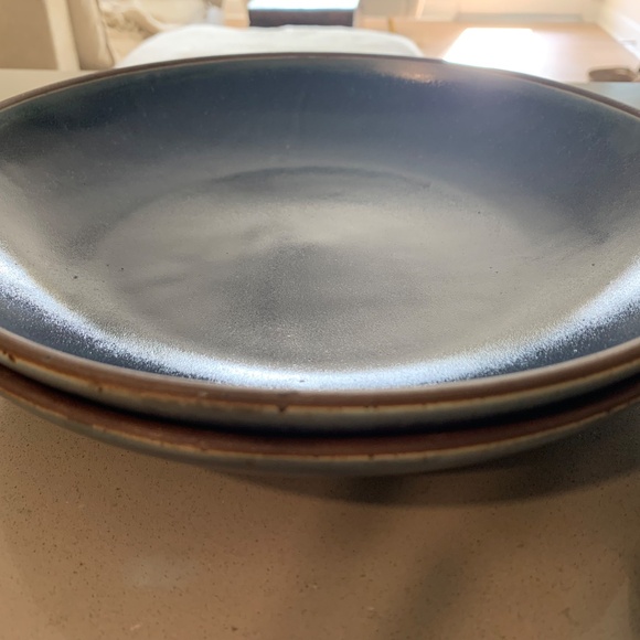 East Fork Pottery Cosmos Set – 2 Coupes + 2 Cake Plates (Retired Glaze) - Picture 7 of 10